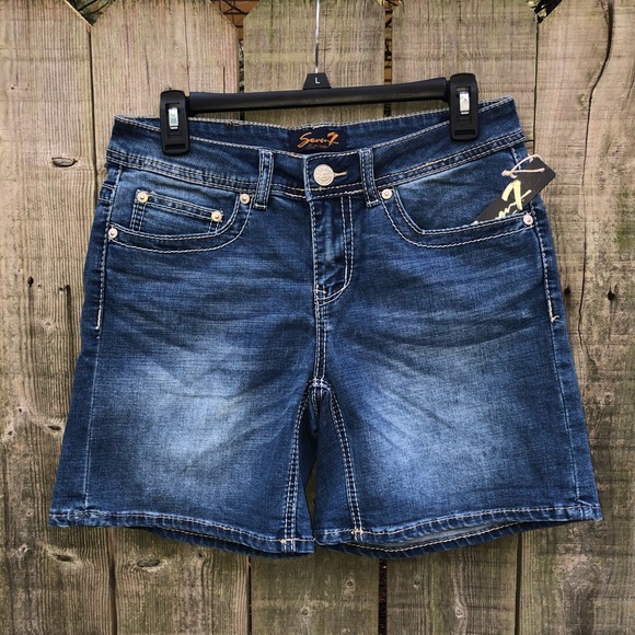 Seven7 shorts - Picture 4 of 8